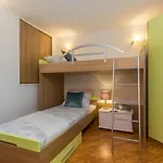 Nikolina Croatia Adriatic Sea Np Krka Np Kornati 希贝尼克