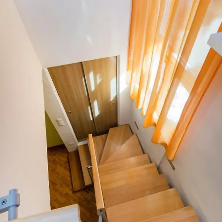 Nikolina Croatia Adriatic Sea Np Krka Np Kornati Apartament Szybenik